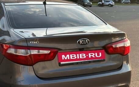 KIA Rio III рестайлинг, 2014 год, 950 000 рублей, 10 фотография