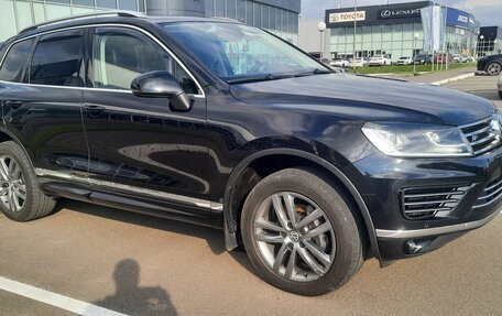 Volkswagen Touareg III, 2018 год, 3 270 000 рублей, 2 фотография