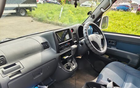 Toyota Pixis Space, 2014 год, 550 000 рублей, 9 фотография