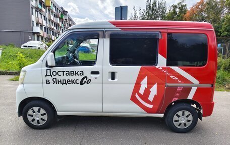 Toyota Pixis Space, 2014 год, 550 000 рублей, 6 фотография
