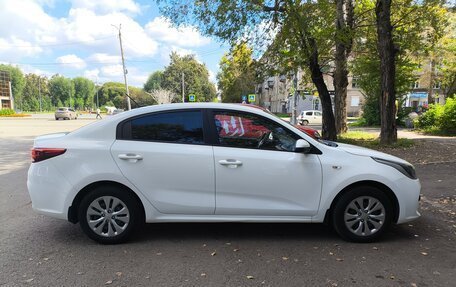 KIA Rio IV, 2019 год, 1 350 000 рублей, 4 фотография