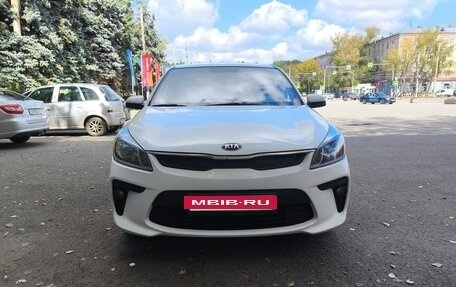 KIA Rio IV, 2019 год, 1 350 000 рублей, 2 фотография