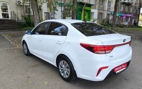 KIA Rio IV, 2019 год, 1 350 000 рублей, 7 фотография