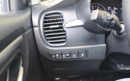KIA Rio IV, 2019 год, 1 350 000 рублей, 15 фотография
