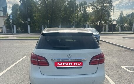 Mercedes-Benz B-Класс, 2014 год, 1 800 000 рублей, 3 фотография