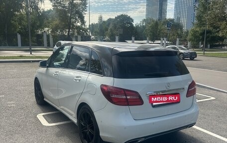 Mercedes-Benz B-Класс, 2014 год, 1 800 000 рублей, 4 фотография