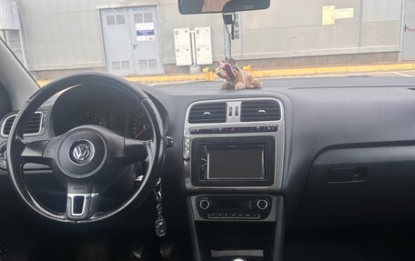 Volkswagen Polo VI (EU Market), 2015 год, 650 000 рублей, 3 фотография