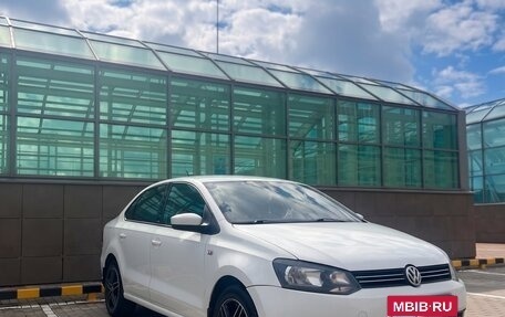 Volkswagen Polo VI (EU Market), 2015 год, 650 000 рублей, 2 фотография