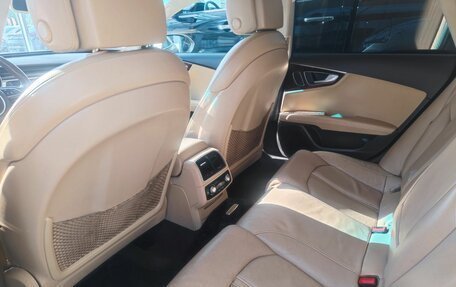 Audi A7, 2010 год, 1 599 000 рублей, 13 фотография