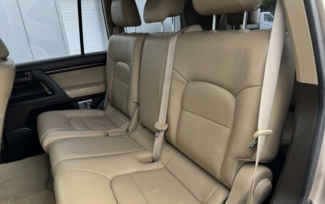 Toyota Land Cruiser 200, 2010 год, 3 737 371 рублей, 10 фотография