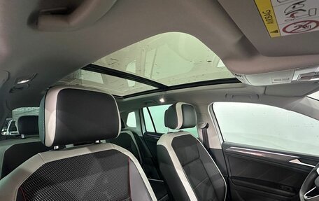 Volkswagen Tiguan II, 2021 год, 3 750 000 рублей, 12 фотография