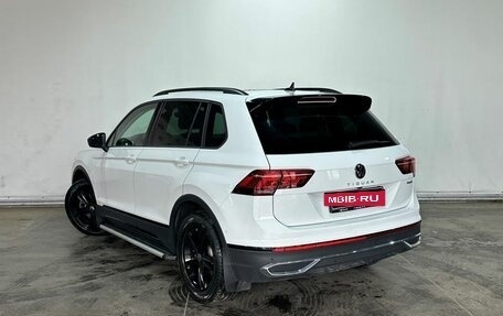 Volkswagen Tiguan II, 2021 год, 3 750 000 рублей, 7 фотография