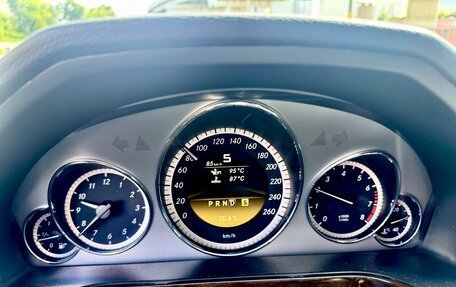 Mercedes-Benz E-Класс, 2011 год, 1 760 000 рублей, 8 фотография