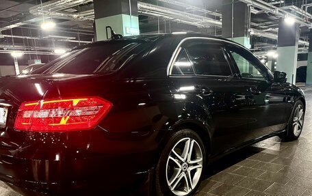 Mercedes-Benz E-Класс, 2011 год, 1 760 000 рублей, 3 фотография