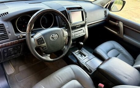 Toyota Land Cruiser 200, 2008 год, 2 870 000 рублей, 16 фотография
