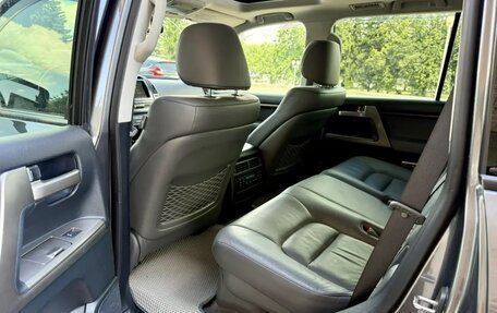 Toyota Land Cruiser 200, 2008 год, 2 870 000 рублей, 24 фотография