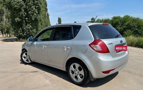 KIA cee'd I рестайлинг, 2010 год, 595 000 рублей, 2 фотография