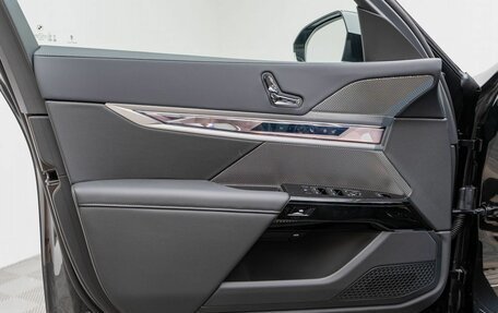 BMW 7 серия, 2025 год, 14 490 000 рублей, 18 фотография