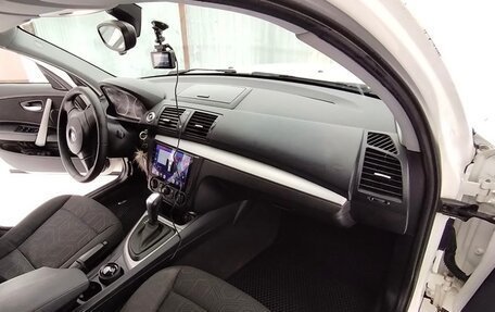 BMW 1 серия, 2009 год, 750 000 рублей, 7 фотография