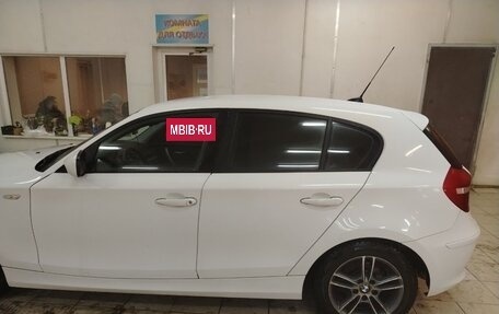 BMW 1 серия, 2009 год, 750 000 рублей, 4 фотография