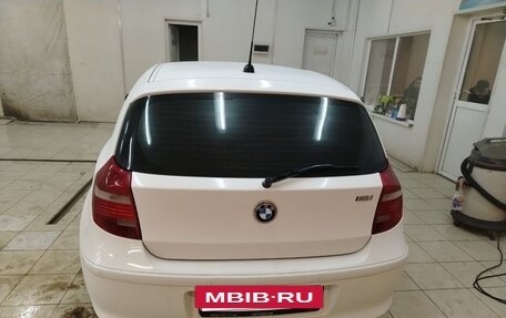 BMW 1 серия, 2009 год, 750 000 рублей, 6 фотография