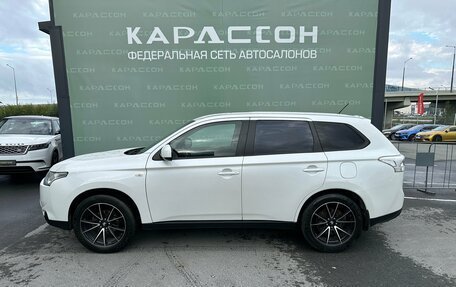 Mitsubishi Outlander III рестайлинг 3, 2013 год, 1 247 000 рублей, 3 фотография