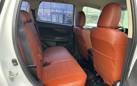 Mitsubishi Outlander III рестайлинг 3, 2013 год, 1 247 000 рублей, 8 фотография