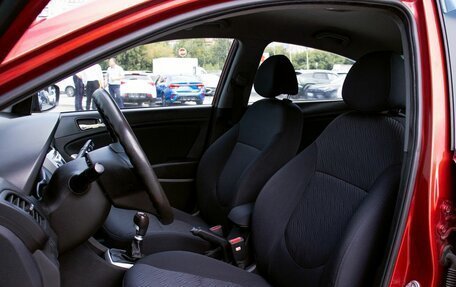 Hyundai Solaris II рестайлинг, 2011 год, 675 000 рублей, 14 фотография