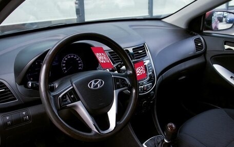 Hyundai Solaris II рестайлинг, 2011 год, 675 000 рублей, 13 фотография
