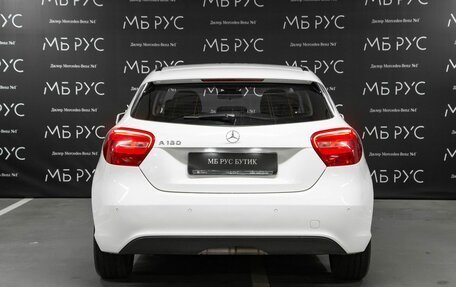 Mercedes-Benz A-Класс, 2016 год, 1 550 000 рублей, 4 фотография