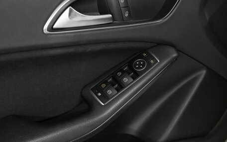 Mercedes-Benz A-Класс, 2016 год, 1 550 000 рублей, 7 фотография