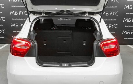 Mercedes-Benz A-Класс, 2016 год, 1 550 000 рублей, 19 фотография