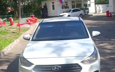 Hyundai Solaris II рестайлинг, 2019 год, 950 000 рублей, 6 фотография
