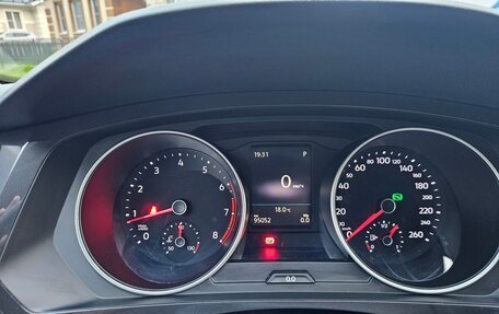 Volkswagen Tiguan II, 2019 год, 2 850 000 рублей, 8 фотография