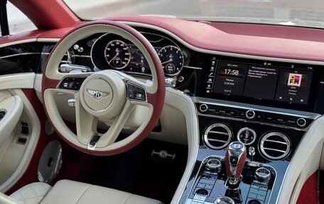 Bentley Continental GT III, 2020 год, 19 500 000 рублей, 26 фотография