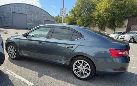 Skoda Superb III рестайлинг, 2018 год, 1 700 000 рублей, 2 фотография