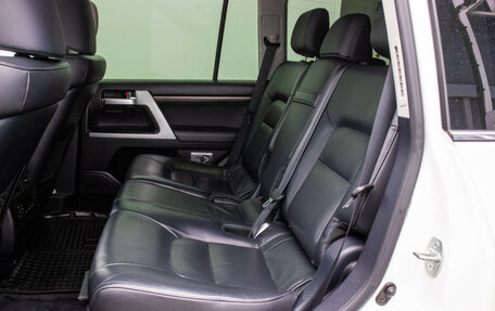 Toyota Land Cruiser 200, 2016 год, 5 248 000 рублей, 9 фотография