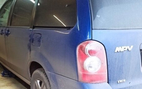 Mazda MPV II, 2004 год, 580 000 рублей, 2 фотография