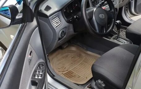 KIA Rio II, 2010 год, 500 000 рублей, 7 фотография