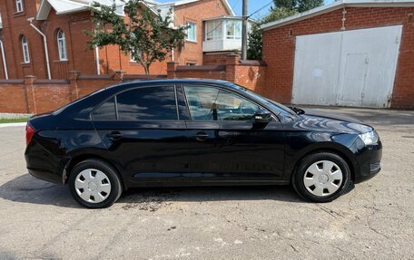 Skoda Rapid I, 2018 год, 800 000 рублей, 4 фотография