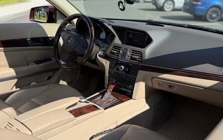Mercedes-Benz E-Класс, 2010 год, 1 630 000 рублей, 17 фотография