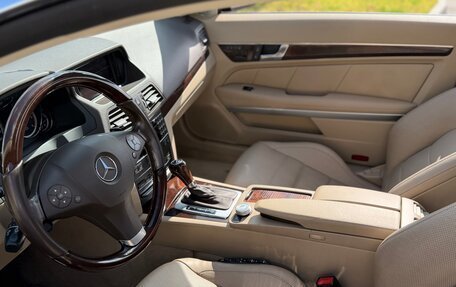 Mercedes-Benz E-Класс, 2010 год, 1 630 000 рублей, 18 фотография