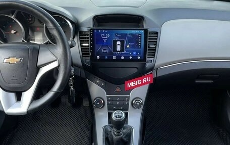 Chevrolet Cruze II, 2011 год, 550 000 рублей, 10 фотография