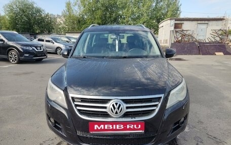 Volkswagen Tiguan I, 2010 год, 899 000 рублей, 2 фотография