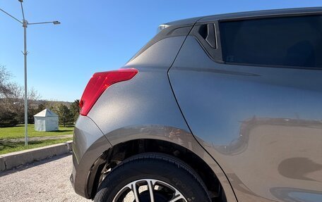 Suzuki Swift V, 2022 год, 1 650 000 рублей, 3 фотография