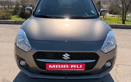 Suzuki Swift V, 2022 год, 1 650 000 рублей, 9 фотография