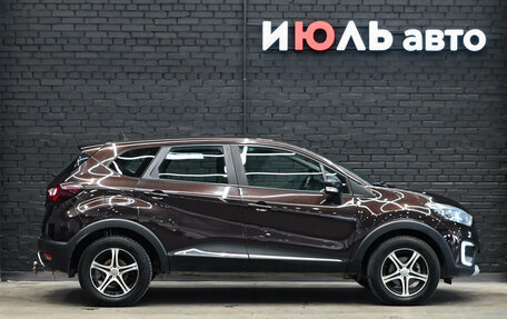 Renault Kaptur I рестайлинг, 2018 год, 1 280 000 рублей, 7 фотография