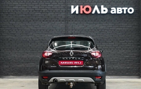 Renault Kaptur I рестайлинг, 2018 год, 1 280 000 рублей, 5 фотография