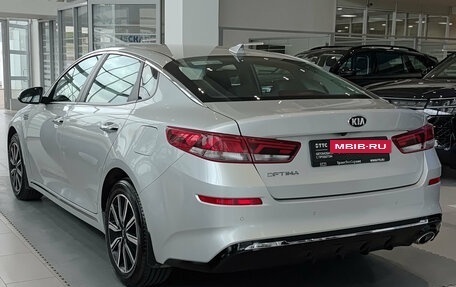 KIA Optima IV, 2019 год, 2 155 000 рублей, 8 фотография