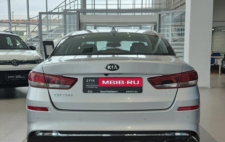 KIA Optima IV, 2019 год, 2 155 000 рублей, 7 фотография